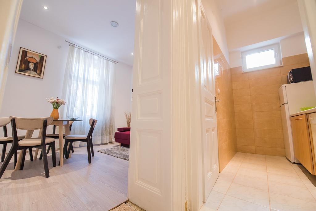 Apartment Vetom Spalato Esterno foto